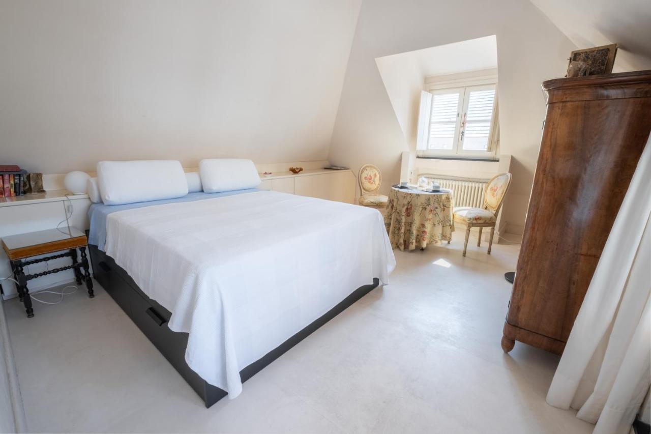 Attico Palazzo Giustiniani Bed and Breakfast Genua Buitenkant foto