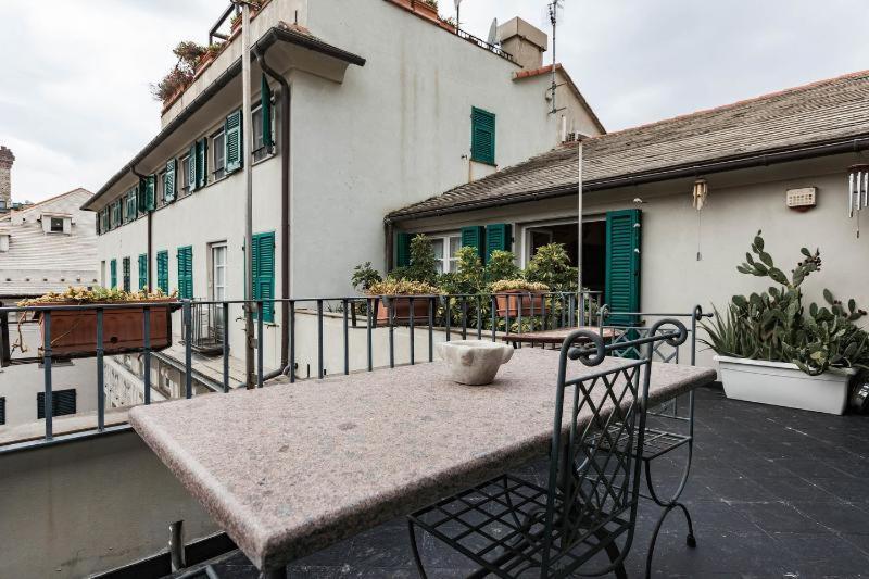 Attico Palazzo Giustiniani Bed and Breakfast Genua Buitenkant foto